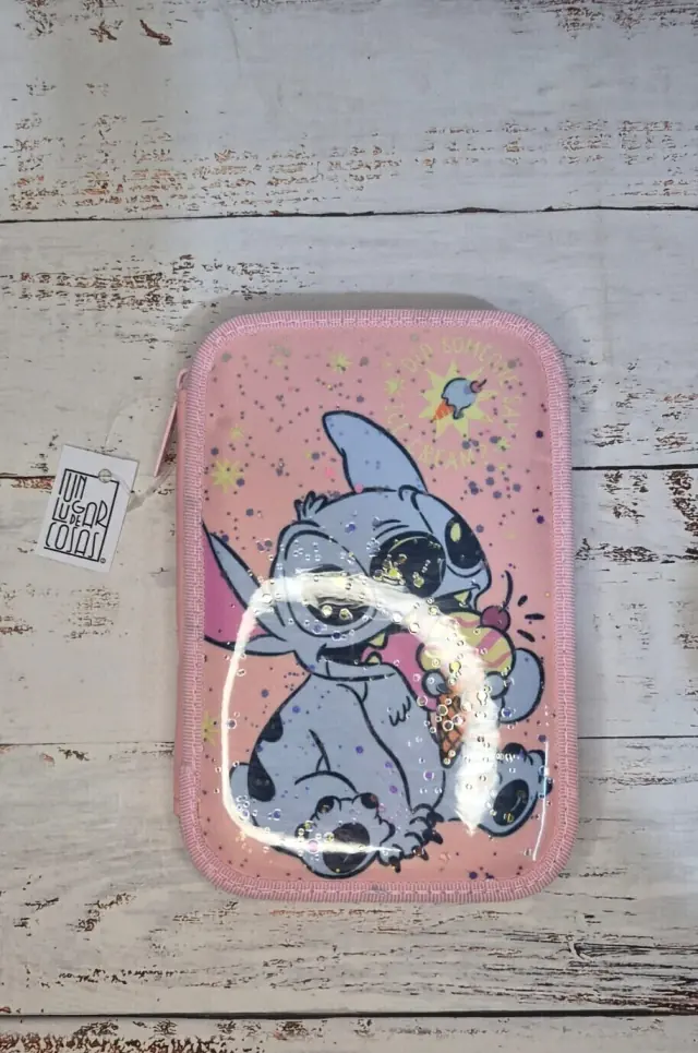 Cartuchera de un piso premium Stich