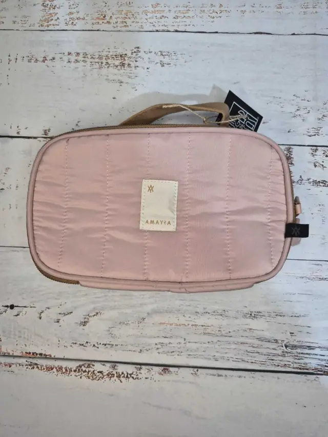 Cartuchera rectangular con manija Amayra