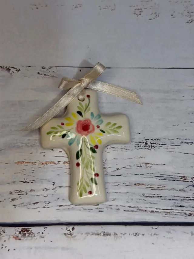 Cruz de ceramica