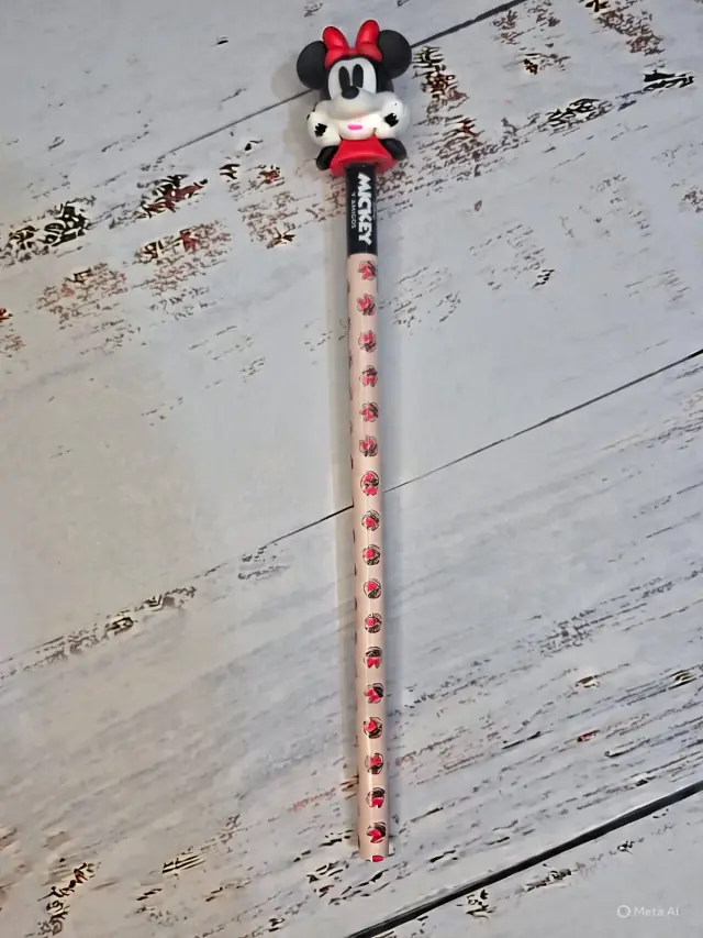Lápiz de Minnie y Mickey